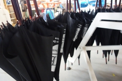 Черные зонты-трости с логотипом